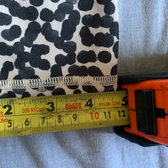 Lululemon Wunder Crop II (Roll Down) Ace Spot Grain / Dottie Size 4 - Picture 7 of 7